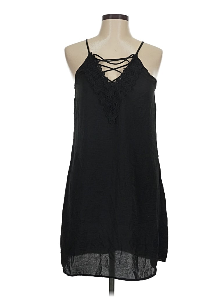 Pre-owned Eyeshadow Sleeveless Blouse In Black