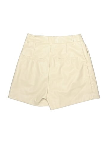 Stradivarius Khaki Shorts (view 2)
