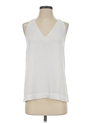 Babaton Sleeveless T-Shirt (view 1)