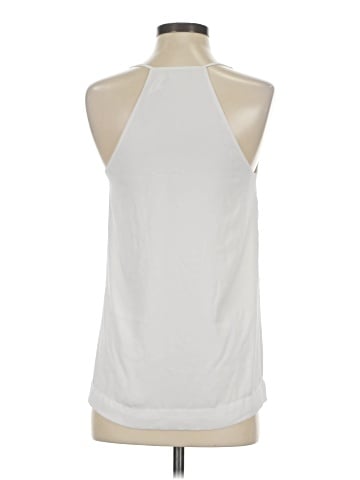 Babaton Sleeveless T-Shirt (view 2)
