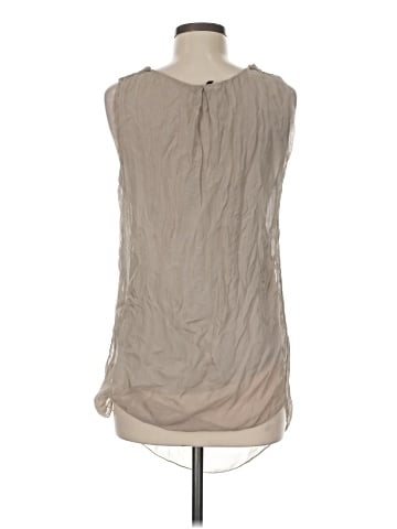 Piazza Roma Sleeveless Blouse (view 2)