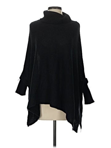 Stella Carakasi Poncho (view 1)