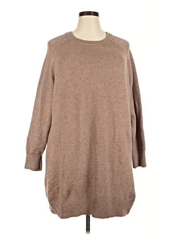Old Navy Pullover Sweater (view 1)