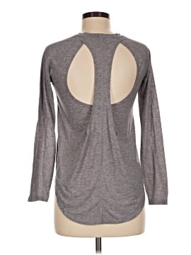 Under Armour Long Sleeve T-Shirt (view 2)