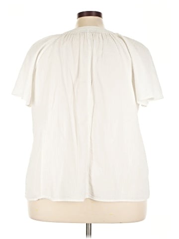 Lane Bryant Short Sleeve T-Shirt (view 2)