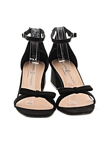Chinese Laundry Sandals (view 2)