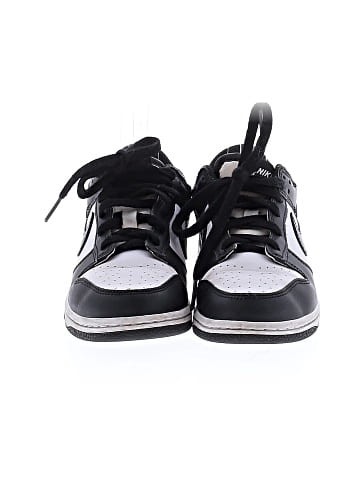 Nike Sneakers (view 2)