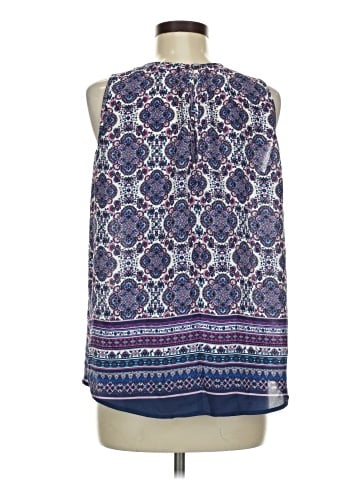 DR2 Sleeveless Blouse (view 2)