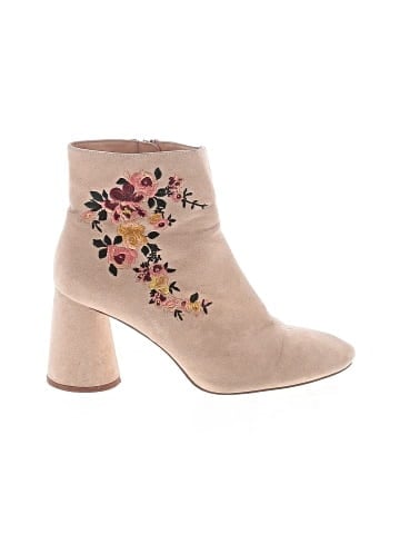 Trafaluc by Zara Ankle Boots (view 1)