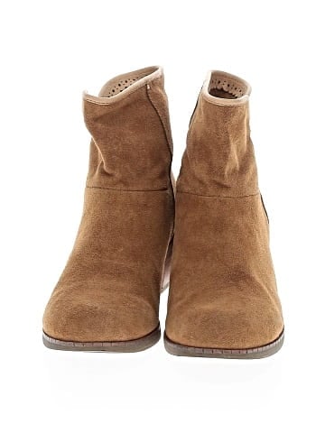 Ugg Australia Ankle Boots (view 2)