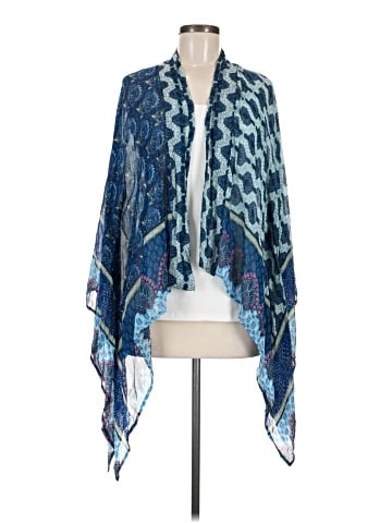 Akemi + Kin Kimono (view 1)