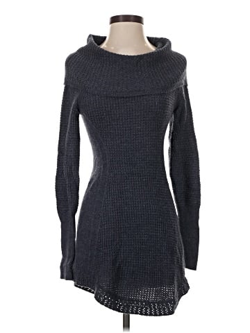 Angel of the North Casual Dress (view 1)
