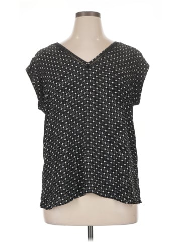 DR2 Short Sleeve Blouse (view 1)