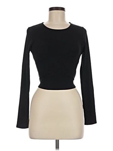 Le Lis Long Sleeve T-Shirt (view 1)