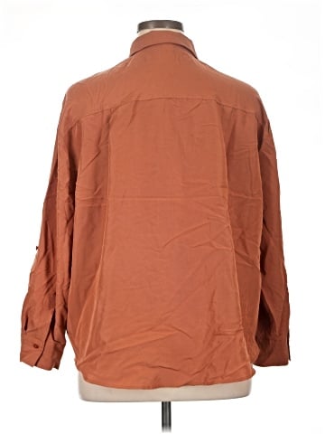Old Navy Long Sleeve Button-Down Shirt (view 2)
