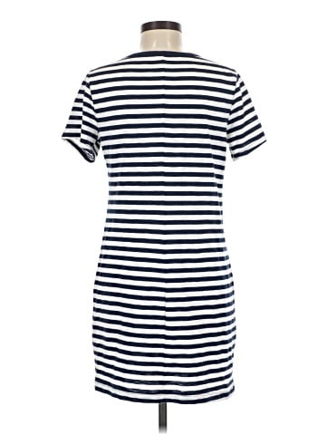 Old Navy Casual Dress (view 2)