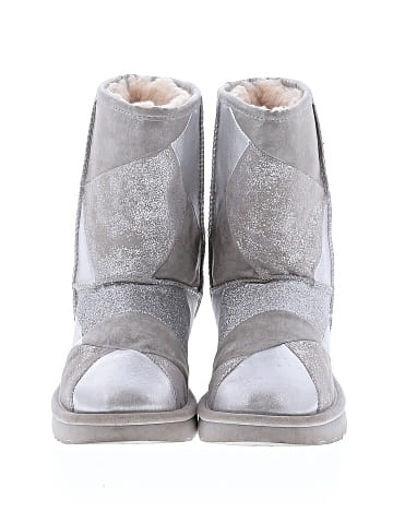 Ugg Boots (view 2)