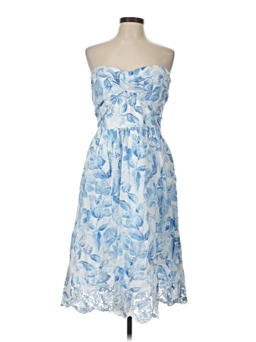 White House Black Market Cocktail Dress (view 1)