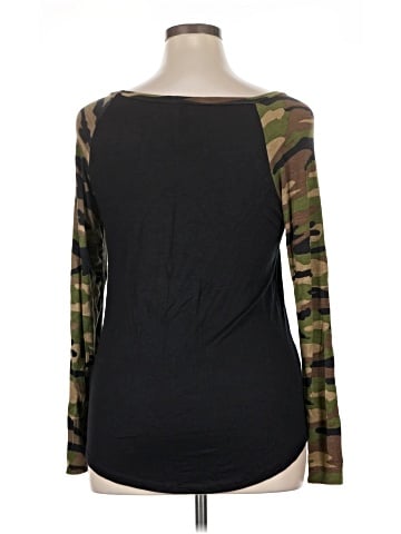Fashionomics Long Sleeve T-Shirt (view 2)
