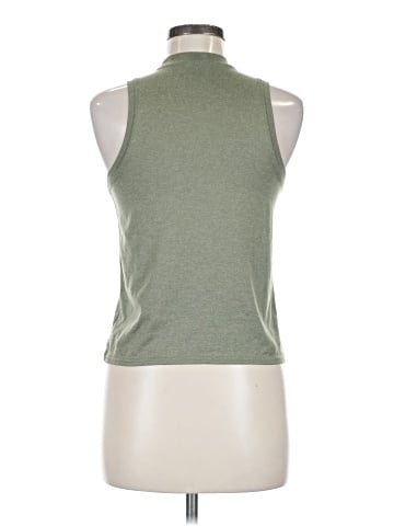 Vuori Sleeveless T-Shirt (view 2)