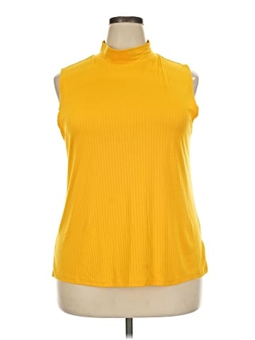 Eye Candy Short Sleeve Turtleneck (view 1)