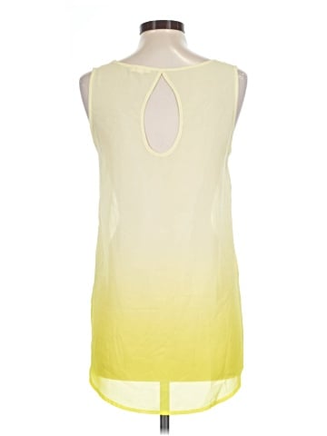 E&M Collection Sleeveless Blouse (view 2)