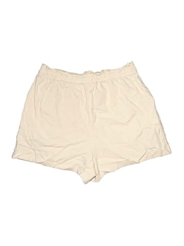 Uniqlo Shorts (view 2)