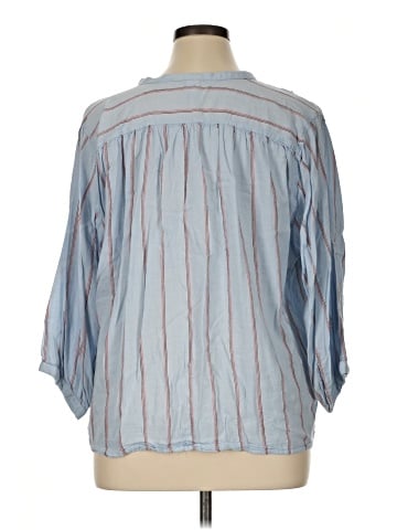 Old Navy 3/4 Sleeve Button-Down Shirt (view 2)