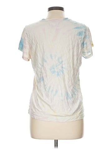 Rivet & Thread Short Sleeve T-Shirt (view 2)