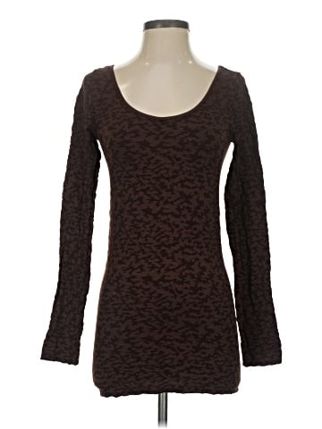 Skinny Tee Long Sleeve Top (view 1)