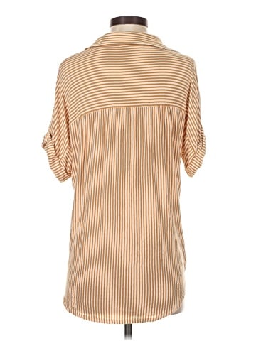 Kim & Cami Short Sleeve Blouse (view 2)