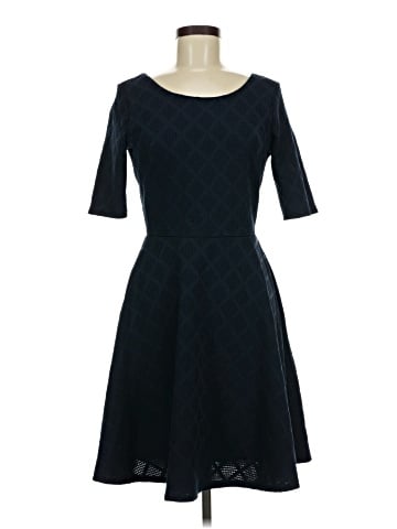 Le Lis Casual Dress (view 1)