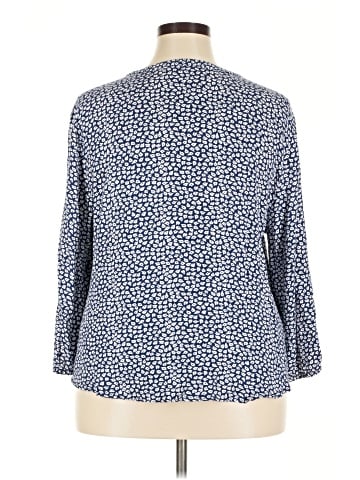 Amazon Essentials 3/4 Sleeve Blouse (view 2)