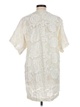Akemi + Kin Kimono (view 2)