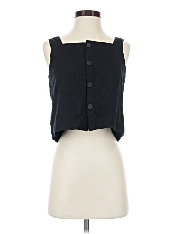 Gap Sleeveless Button-Down Shirt (view 1)