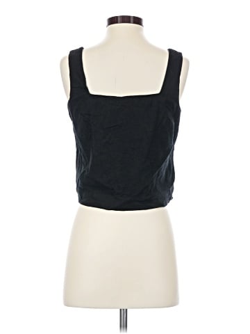 Gap Sleeveless Button-Down Shirt (view 2)