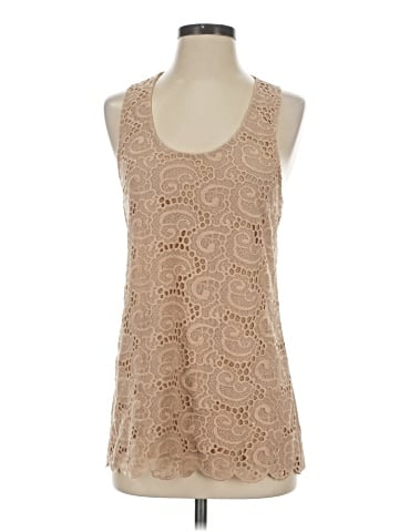 Robbi & Nikki Sleeveless Blouse (view 1)