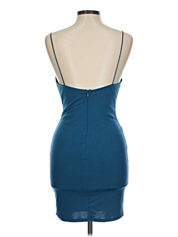 Blanc Cocktail Dress (view 2)