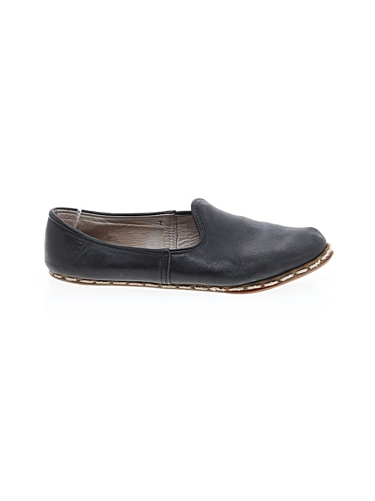 Pre-owned Sabah Flats In Black