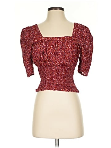 Universal Thread Short Sleeve Top (view 1)