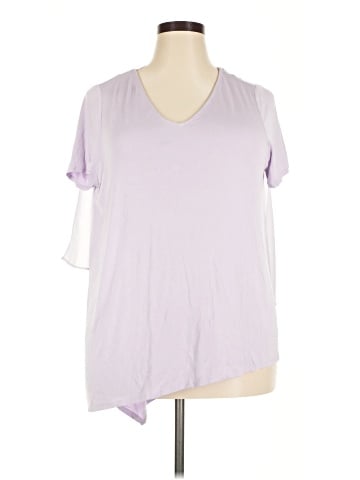 Lisa Rinna Short Sleeve T-Shirt (view 1)