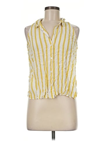 Zara TRF Sleeveless Button-Down Shirt (view 1)