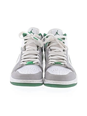 Air Jordan 1 Mid SE Sneakers (view 2)