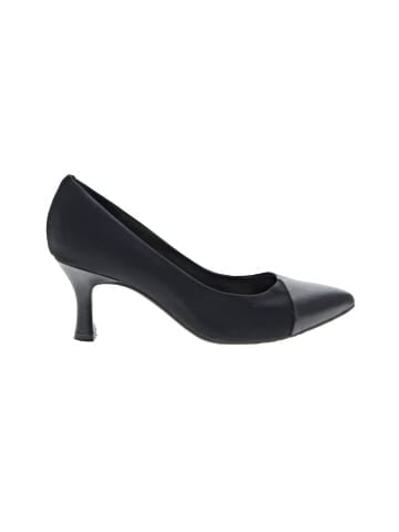 Clarks Heels (view 1)