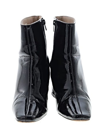 Journee Collection Ankle Boots (view 2)