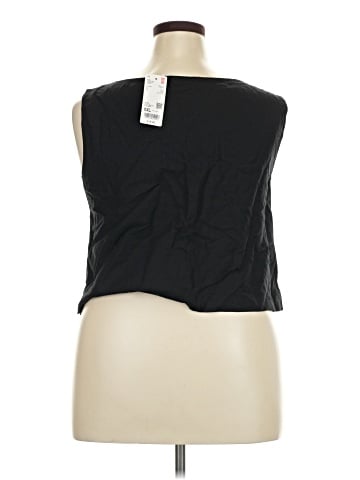 Uniqlo Sleeveless Blouse (view 2)