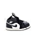 Nike Black Sneakers Size 7 1/2 (kids) - photo 1