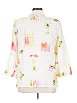 Sea Suns 3/4 Sleeve Button-Down Shirt (view 2)