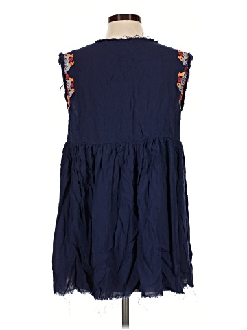 Vizio U.S.A. Casual Dress (view 2)