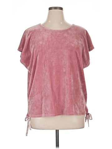 TWO by Vince Camuto Short Sleeve T-Shirt (view 1)